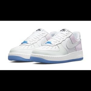 Nike Air Force 1 UV Changing